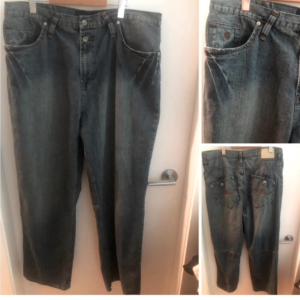 ROCAWEAR 38W X 32L